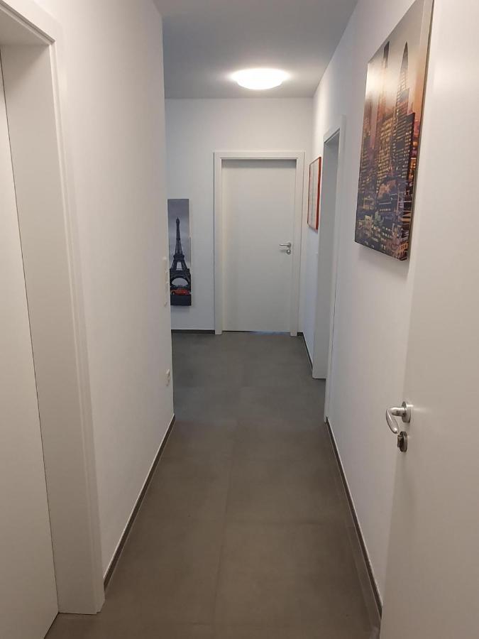 Grosszuegige Unterkunft Mit Terrasse Oberbrechen ภายนอก รูปภาพ