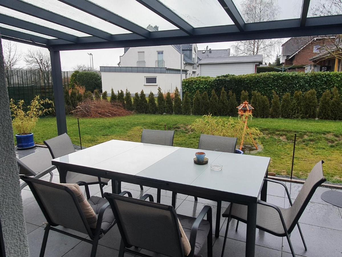 Grosszugige Unterkunft Mit Terrasse Oberbrechen ภายนอก รูปภาพ