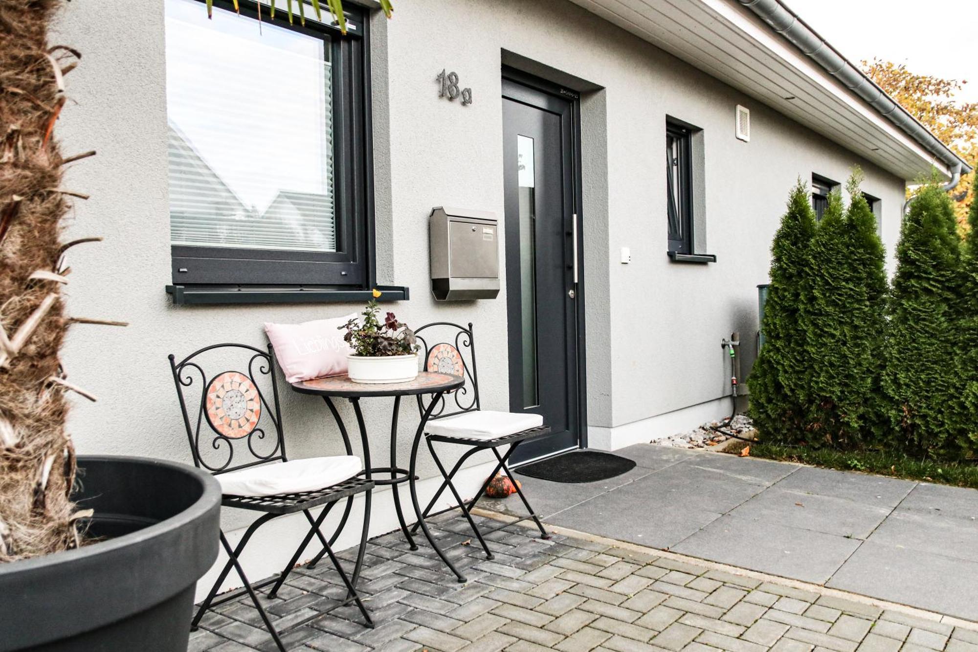Grosszuegige Unterkunft Mit Terrasse Oberbrechen ภายนอก รูปภาพ