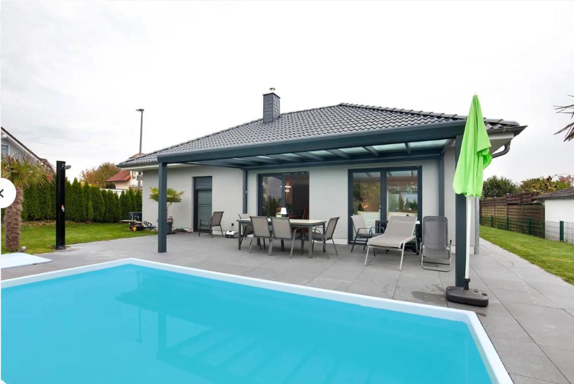 Grosszuegige Unterkunft Mit Terrasse Oberbrechen ภายนอก รูปภาพ