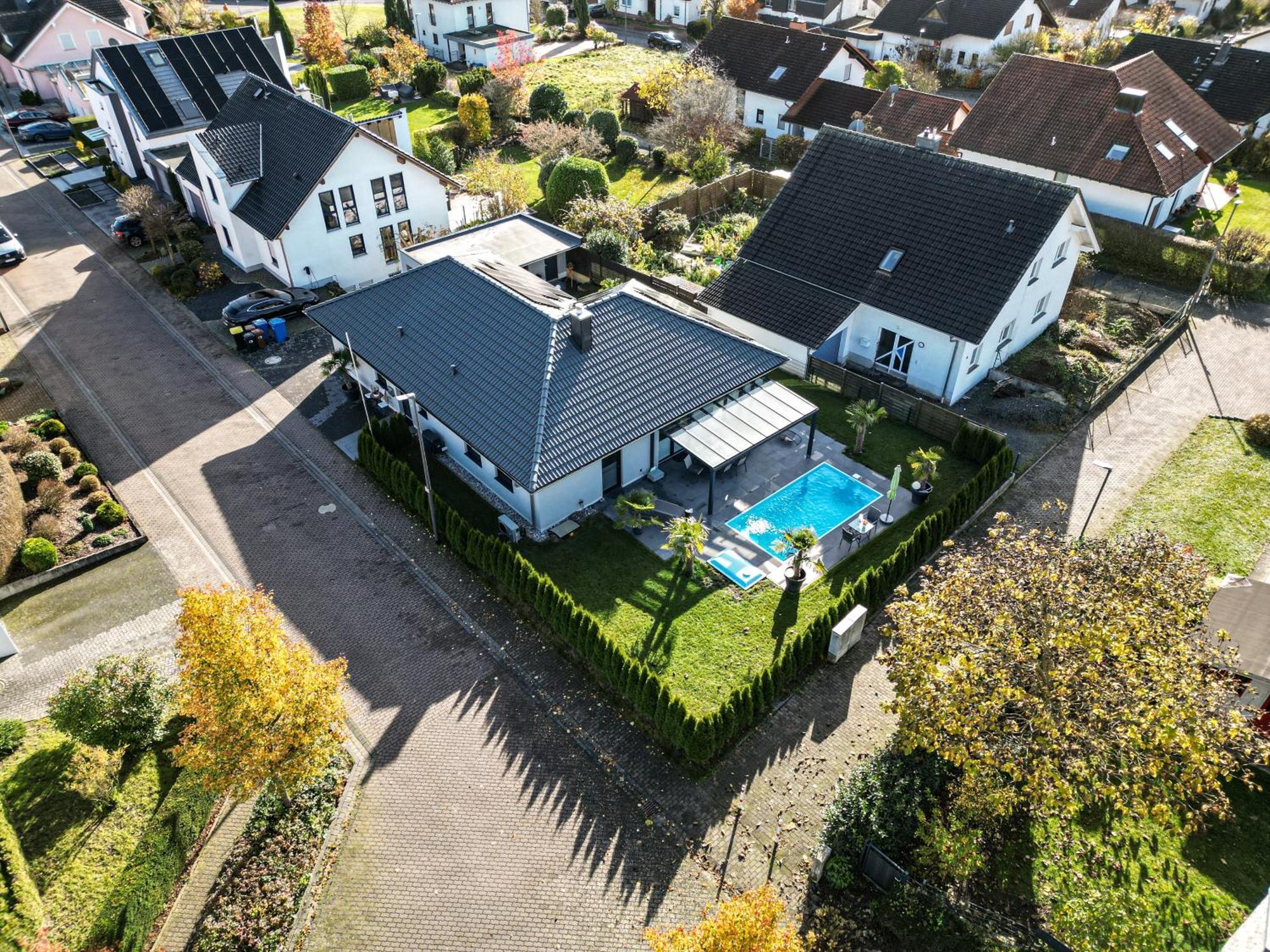Grosszuegige Unterkunft Mit Terrasse Oberbrechen ภายนอก รูปภาพ