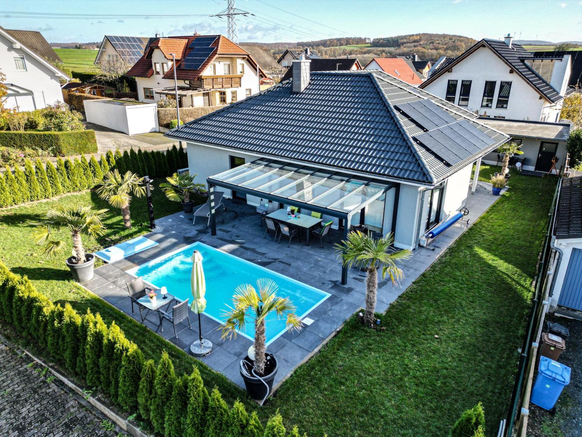 Grosszuegige Unterkunft Mit Terrasse Oberbrechen ภายนอก รูปภาพ